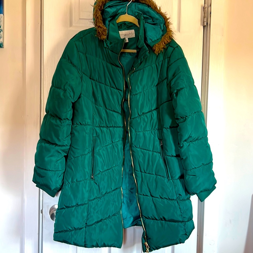 Jaclyn Smith Green Puffer Coat with Faux Fur Hood